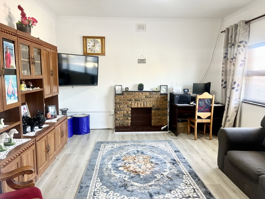 4 Bedroom Property for Sale in Townsend Estate Western Cape